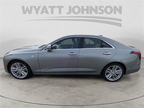 2023 Cadillac CT4 Premium Luxury