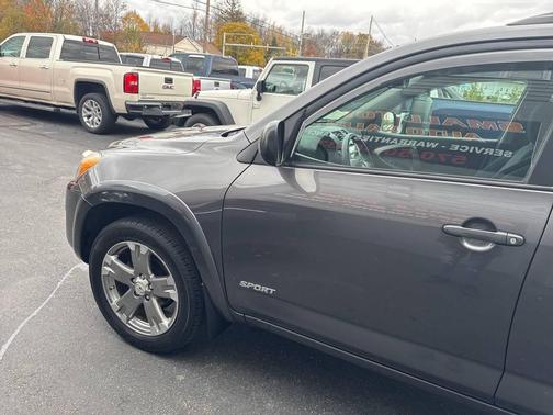 2011 Toyota RAV4 Sport