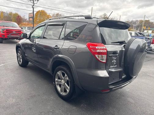 2011 Toyota RAV4 Sport