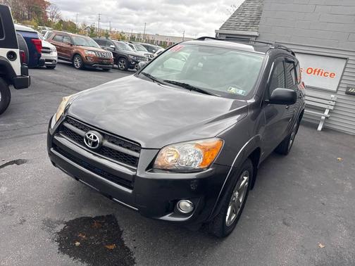 2011 Toyota RAV4 Sport