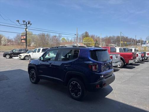 2016 Jeep Renegade Trailhawk