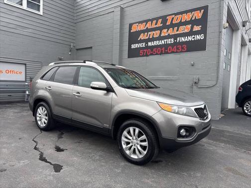 2011 Kia Sorento LX