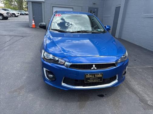 2016 Mitsubishi Lancer SE