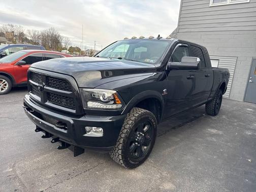 2015 RAM 3500 Laramie 4x4 4dr Mega Cab 6.3 ft. SB SRW Pickup