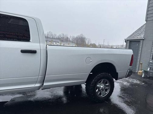 2016 RAM 2500 Tradesman 4x4 4dr Crew Cab 8 ft. LB Pickup