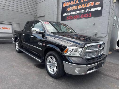 2015 RAM 1500 Laramie