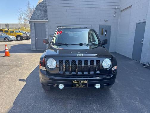 Black 2014 Jeep Patriot Sport