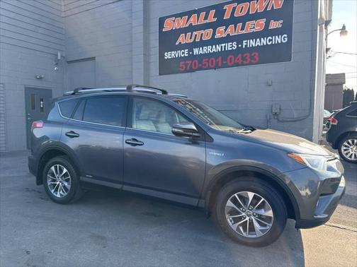 2017 Toyota RAV4 Hybrid XLE