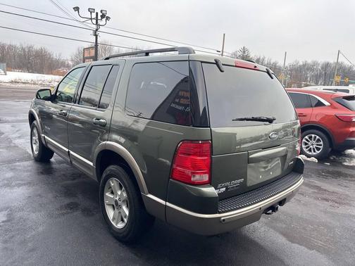 2004 Ford Explorer Eddie Bauer
