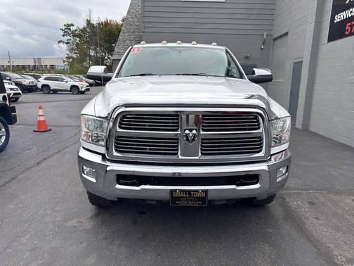 2011 Dodge Ram 2500 Laramie 4x4 4dr Crew Cab 6.3 ft. SB Pickup