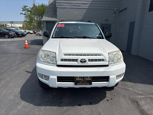 2004 Toyota 4Runner SR5