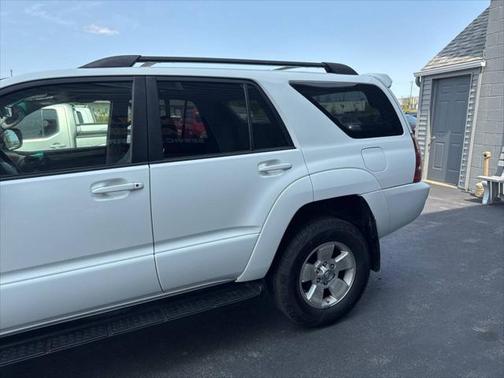 2004 Toyota 4Runner SR5