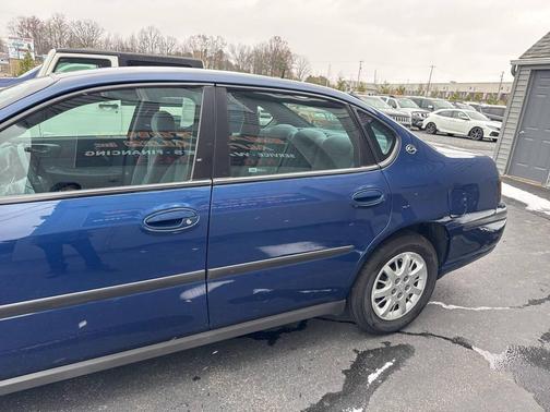 2005 Chevrolet Impala Base