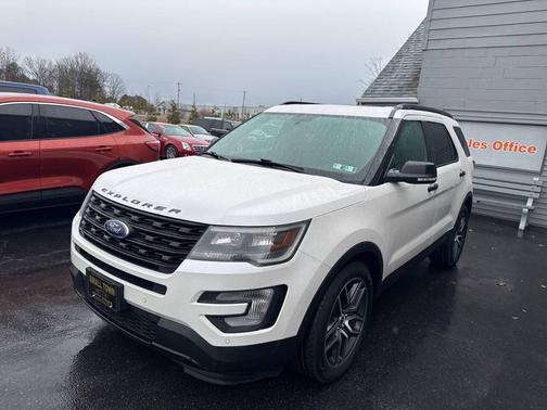 2017 Ford Explorer sport