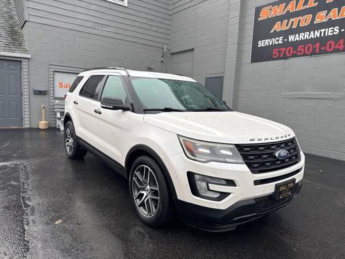 2017 Ford Explorer sport