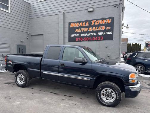 2005 GMC Sierra 2500 SLE H/D Extended Cab