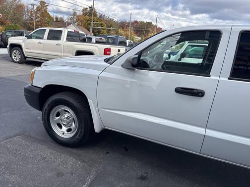 2006 Dodge Dakota ST Quad Cab