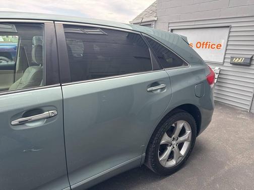 Blue 2011 Toyota Venza Base