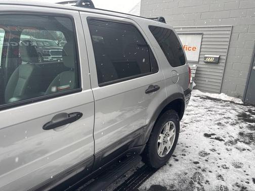 2005 Ford Escape XLT