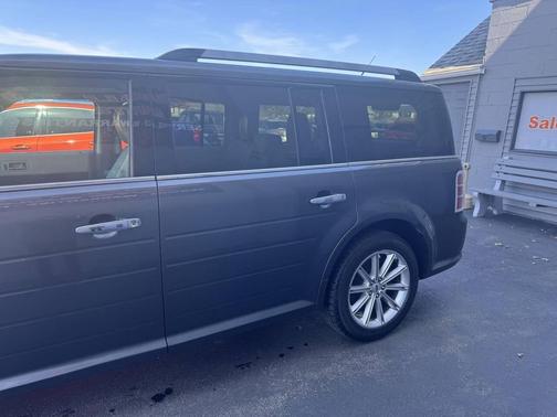 Gray 2016 Ford Flex Limited