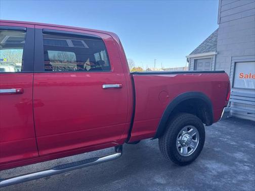 2016 RAM 2500 SLT 4x4 4dr Crew Cab 6.3 ft. SB Pickup