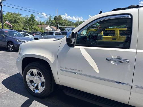 White 2012 Chevrolet Avalanche 1500 LTZ