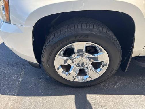 White 2012 Chevrolet Avalanche 1500 LTZ