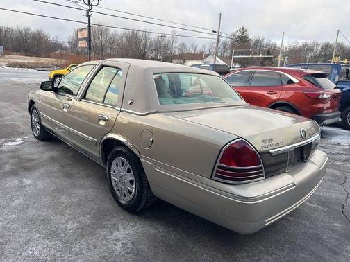 2008 Mercury Grand Marquis GS 4dr Sedan