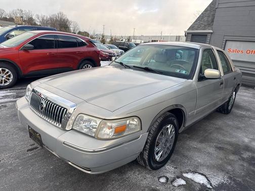 2008 Mercury Grand Marquis GS 4dr Sedan