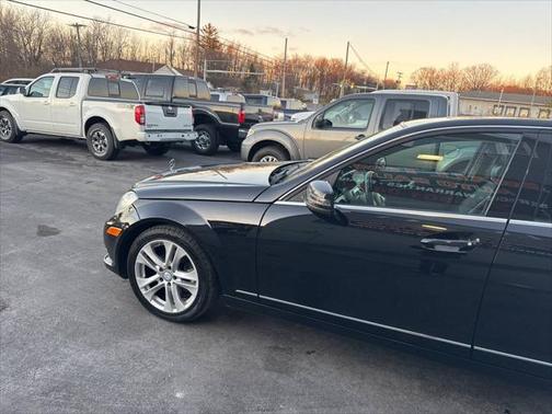 2012 Mercedes-Benz C-Class C 300 4MATIC Luxury