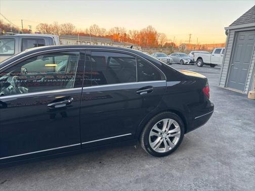 2012 Mercedes-Benz C-Class C 300 4MATIC Luxury