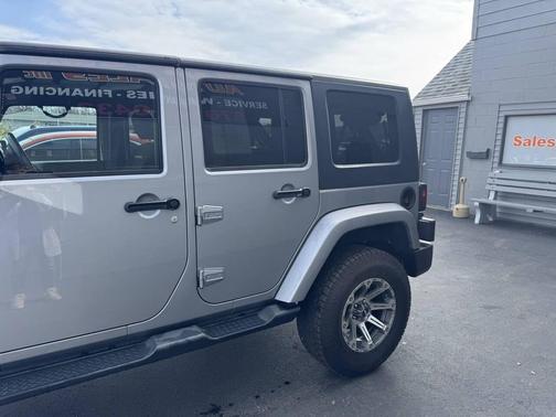 2014 Jeep Wrangler Unlimited Sahara
