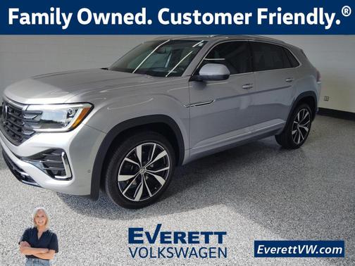 2024 Volkswagen Atlas Cross Sport 2.0T SEL Premium
