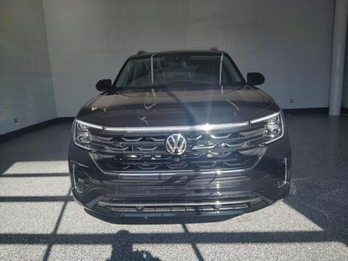 2026 Volkswagen Atlas 2.0T SEL Premium R-Line 4MOTION