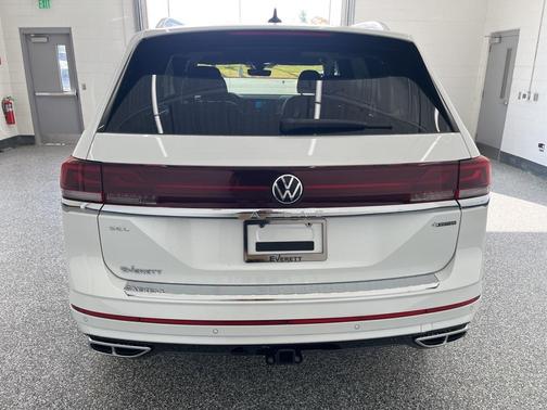 2026 Volkswagen Atlas 2.0T SEL Premium R-Line 4MOTION