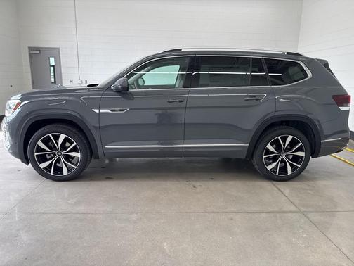 2025 Volkswagen Atlas 2.0T SEL Premium R-Line 4MOTION