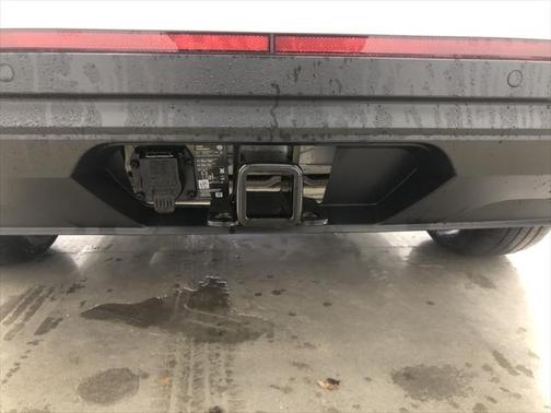 2025 Volkswagen Atlas 2.0T SE w/Technology 4MOTION