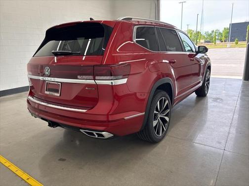 2025 Volkswagen Atlas 2.0T SEL Premium R-Line 4MOTION