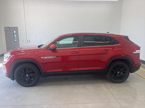 2024 Volkswagen Atlas Cross Sport 2.0T SE w/Technology 4MOTION