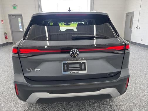 2025 Volkswagen Tiguan 2.0T S 4MOTION
