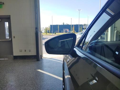 2026 Volkswagen Tiguan 2.0T SE R-Line Black 4MOTION