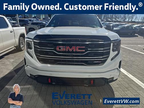 2025 GMC Sierra 1500 AT4