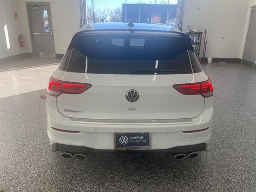 2024 Volkswagen Golf R 2.0T Manual