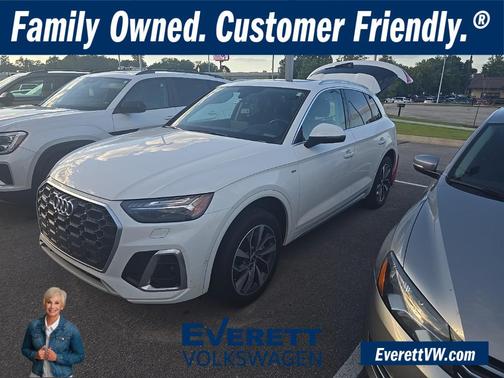 2022 Audi Q5 45 S line Prestige