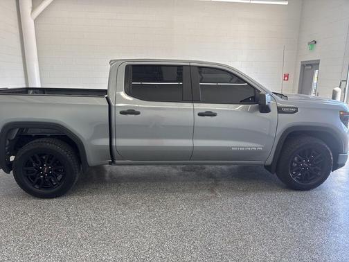 Sterling Metallic 2025 GMC Sierra 1500 Pro