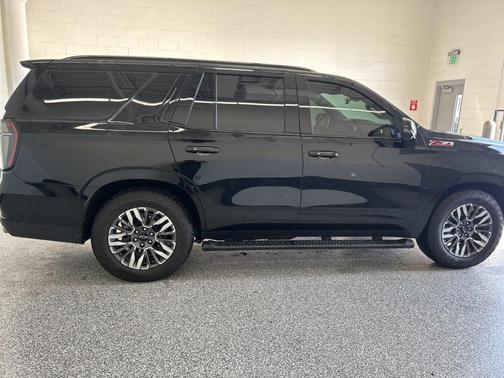 2025 Chevrolet Tahoe 4WD Z71