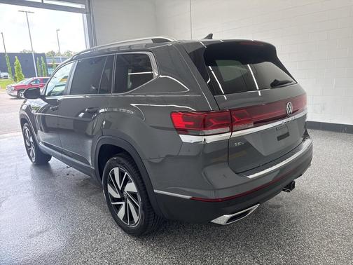 2026 Volkswagen Atlas 2.0T Peak Edition