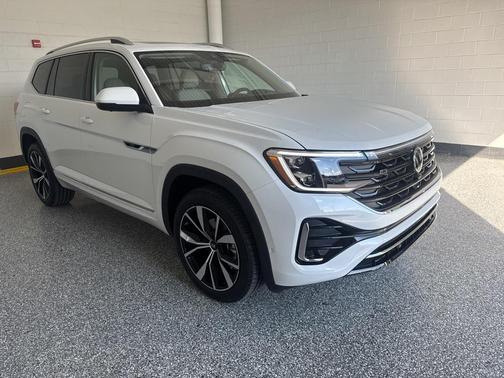 2026 Volkswagen Atlas 2.0T SEL Premium R-Line 4MOTION