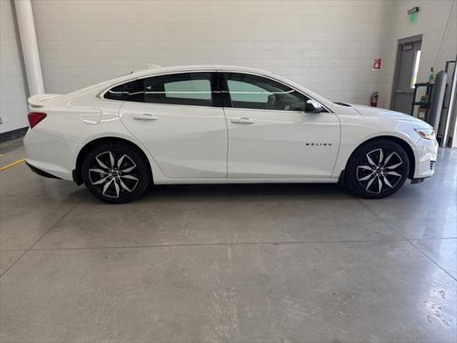 2020 Chevrolet Malibu FWD RS