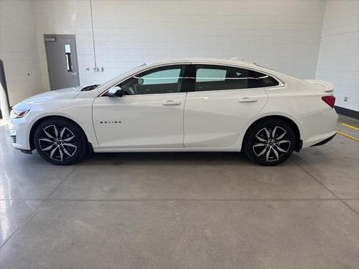 2020 Chevrolet Malibu FWD RS